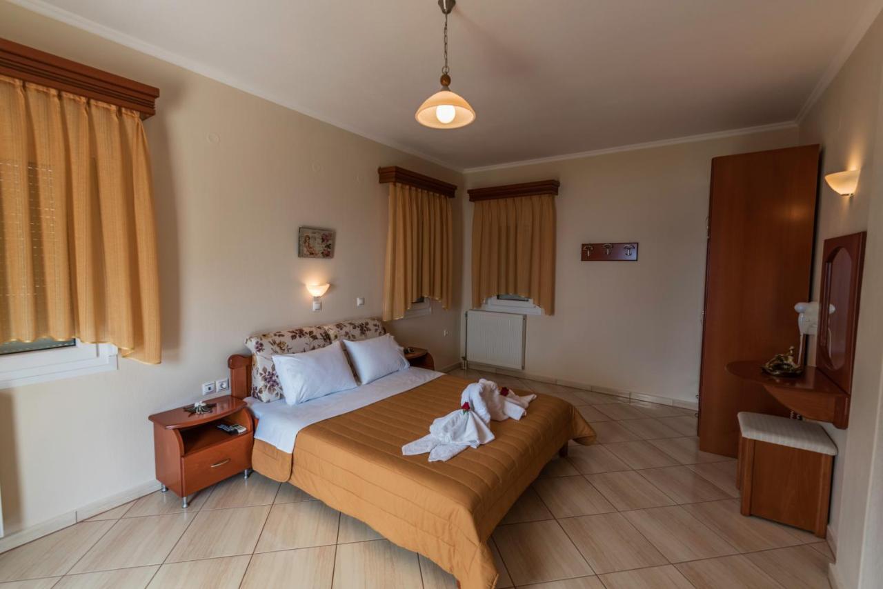 Anna Apartments Chrysi Ammoudia Buitenkant foto